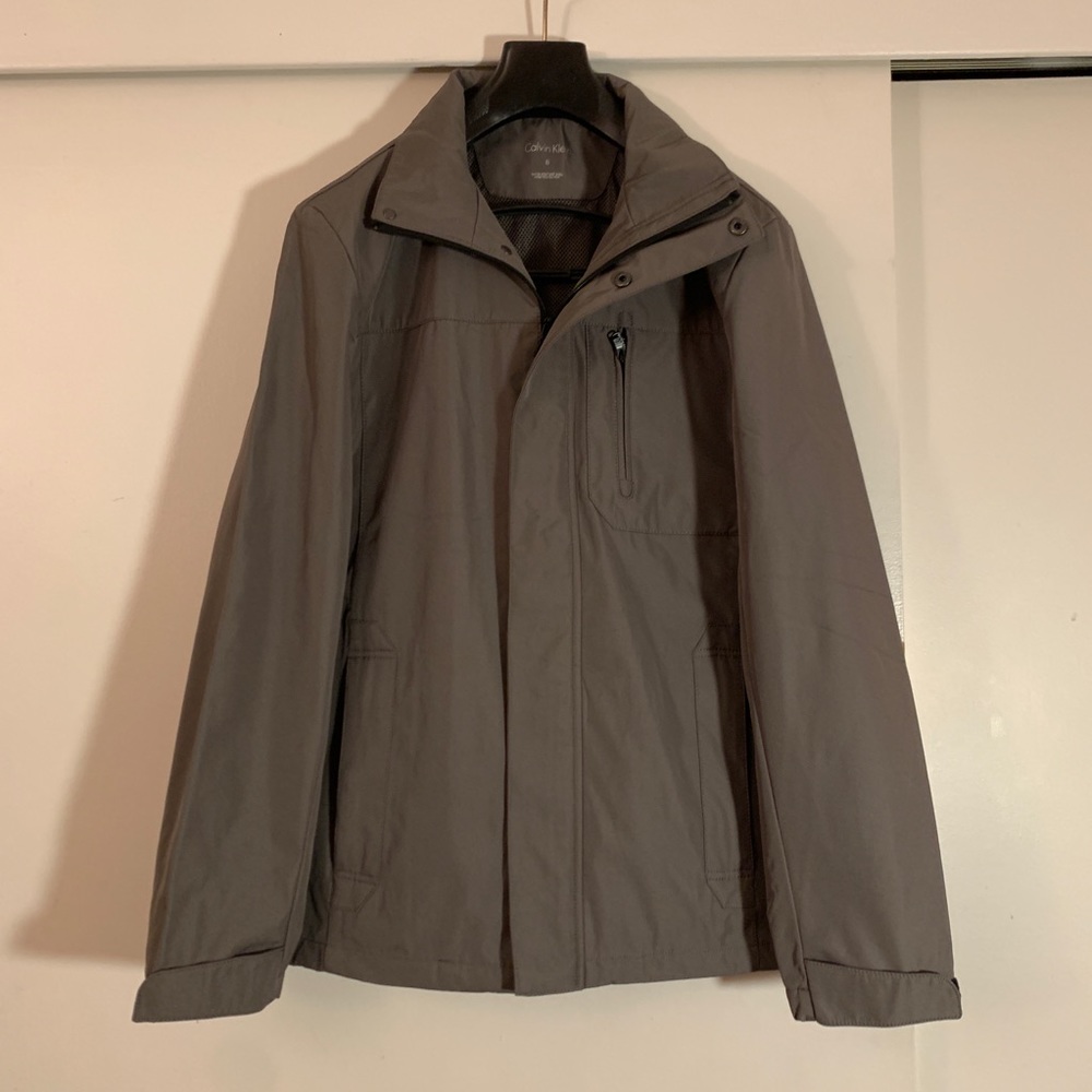 NWT Calvin Klein gray lined multi pocket softshell jacket coat